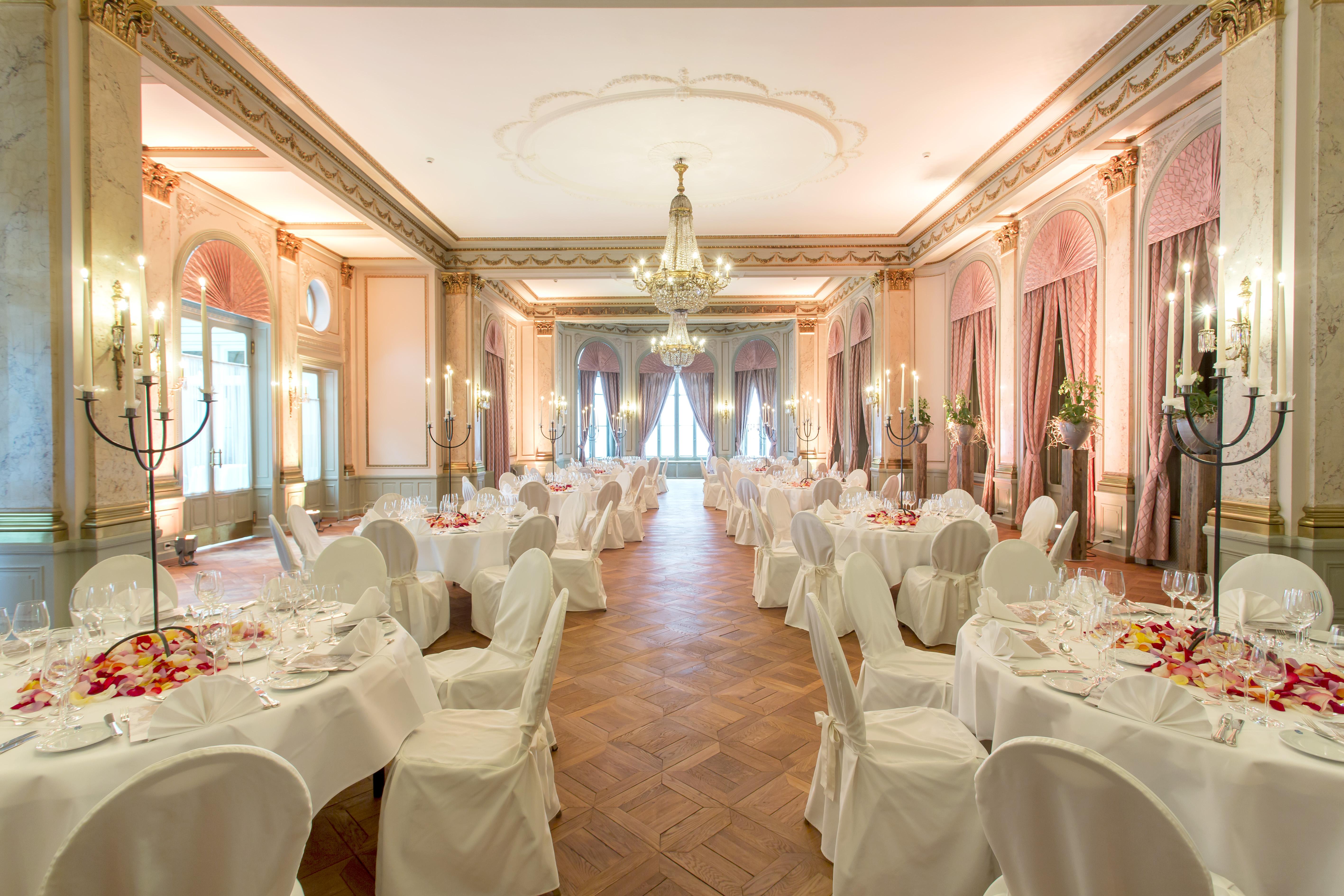 Hotel Schweizerhof Luzern Zewnętrze zdjęcie The ballroom